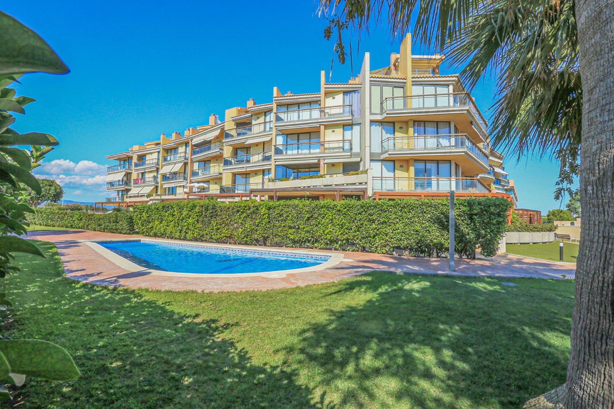 Ciutadella Atico - Only Families * Cambrils