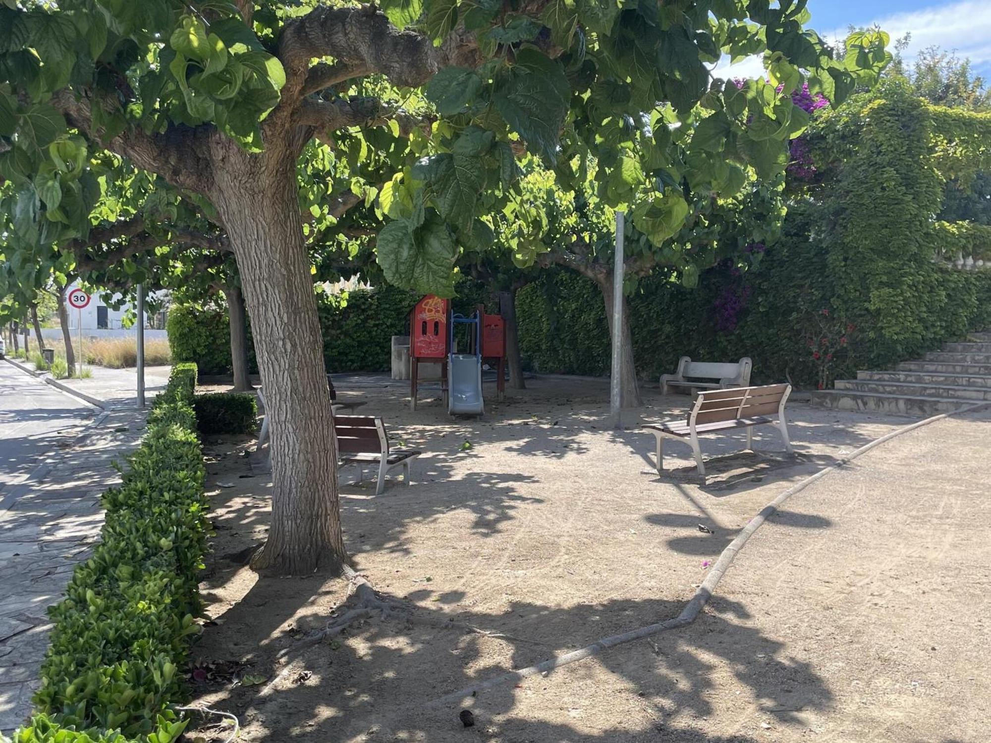 Cerca Del Mar Con Solarium Y Patio, Ideal Vacaciones En - Es-9-173 Сasa de vacaciones