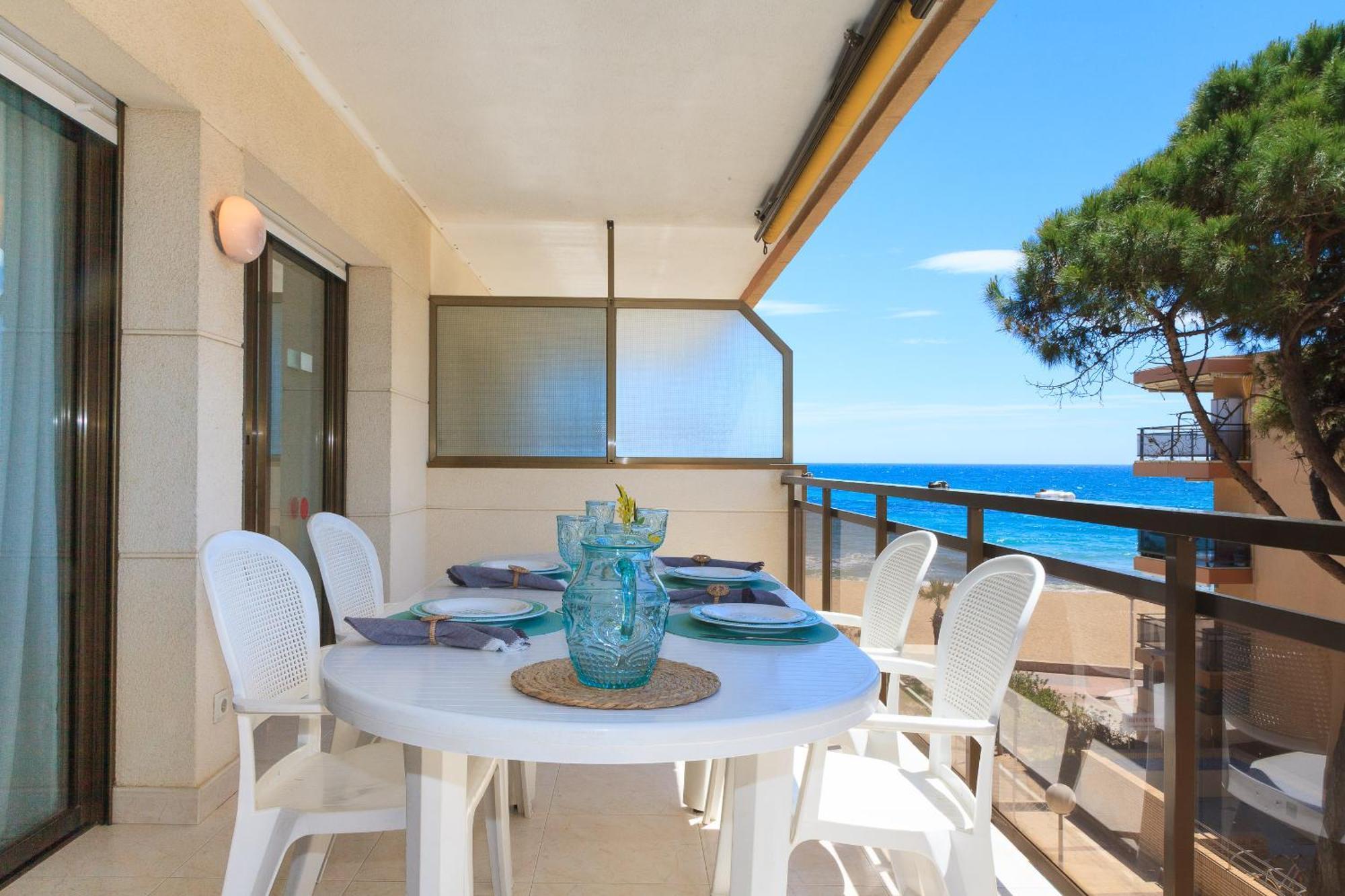 Uhc Txingudi Apartamento Cambrils