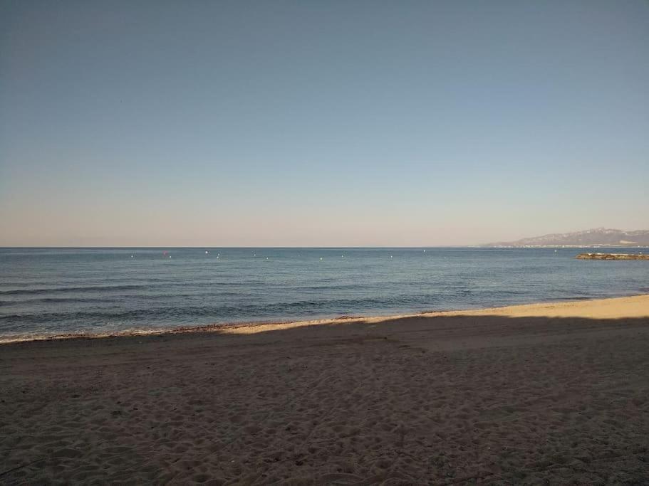 En Primera Linea De Playa En Apartamento *
