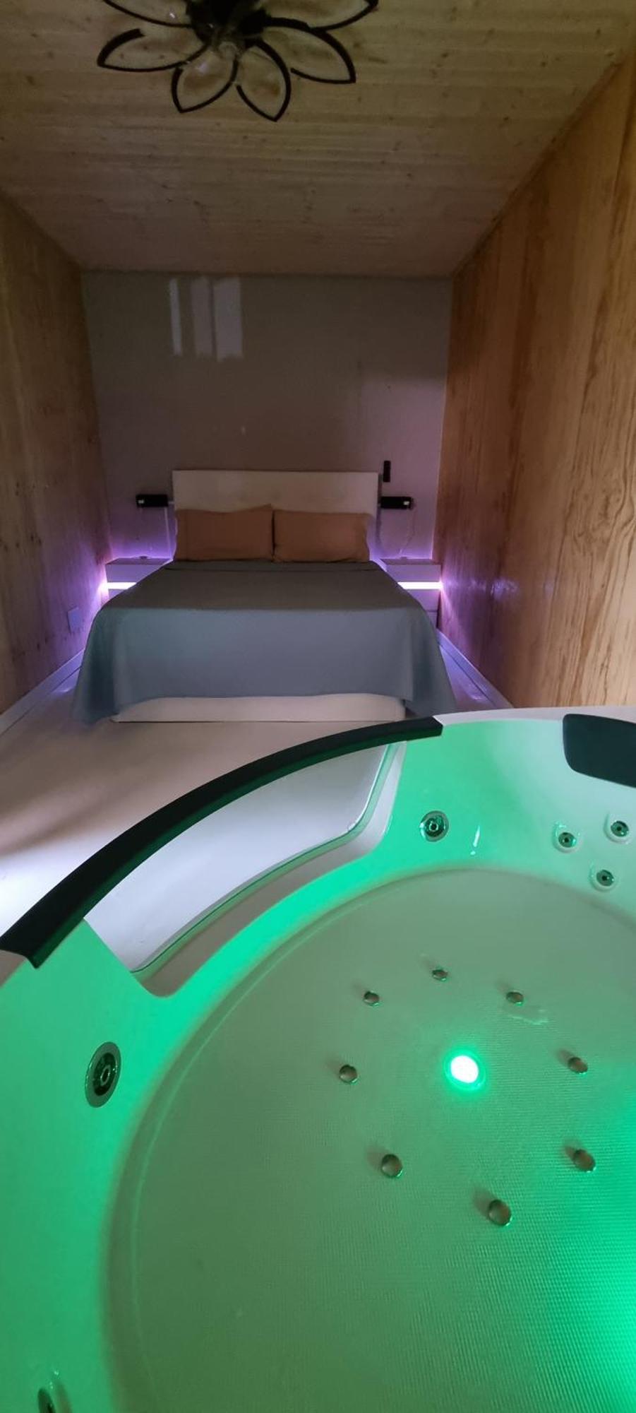 Apartment Loft Con 2 Dormitorios, Jacuzzi Y Garage