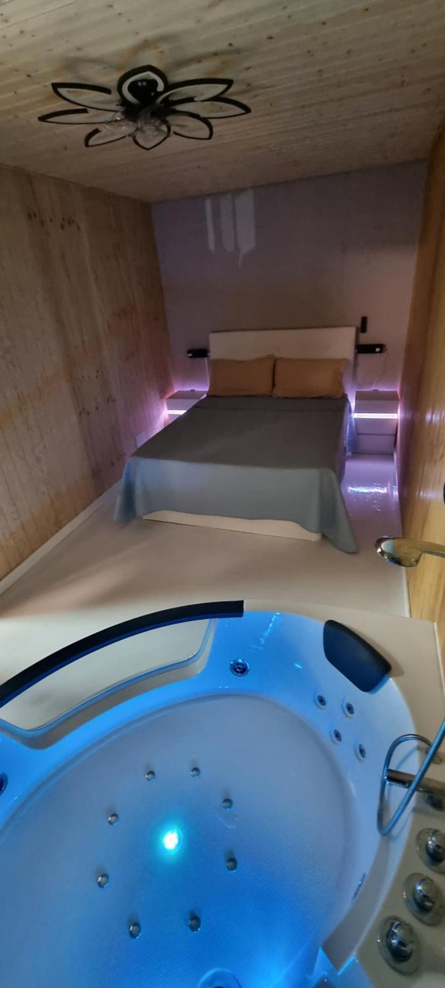 Apartment Loft Con 2 Dormitorios, Jacuzzi Y Garage Cambrils