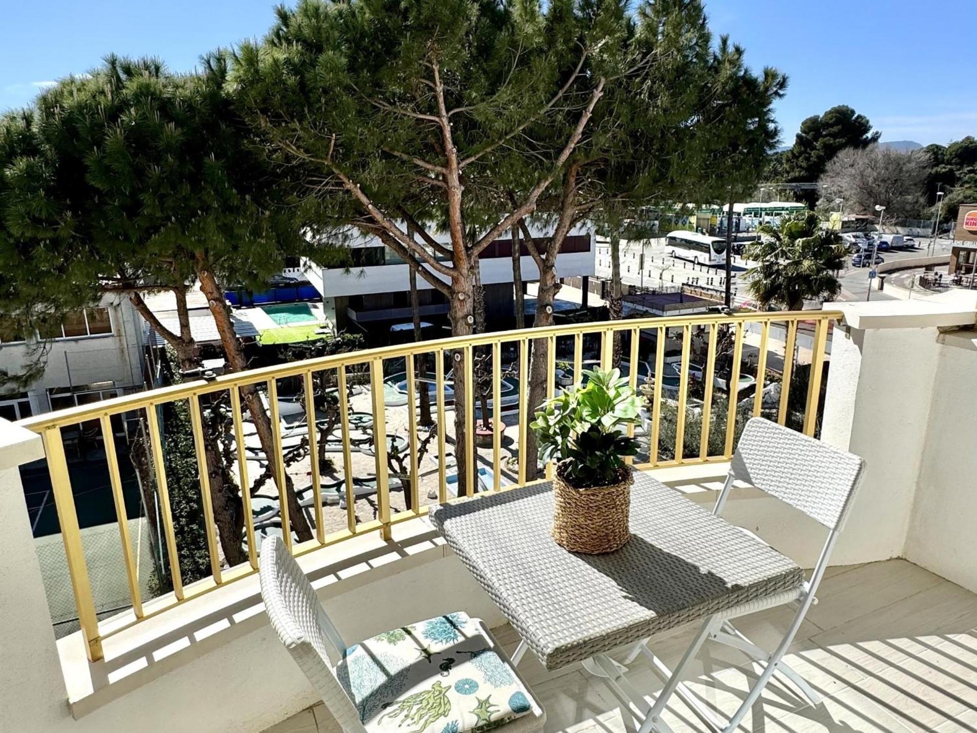 Apartbeach Internacional Y Vistas Playa