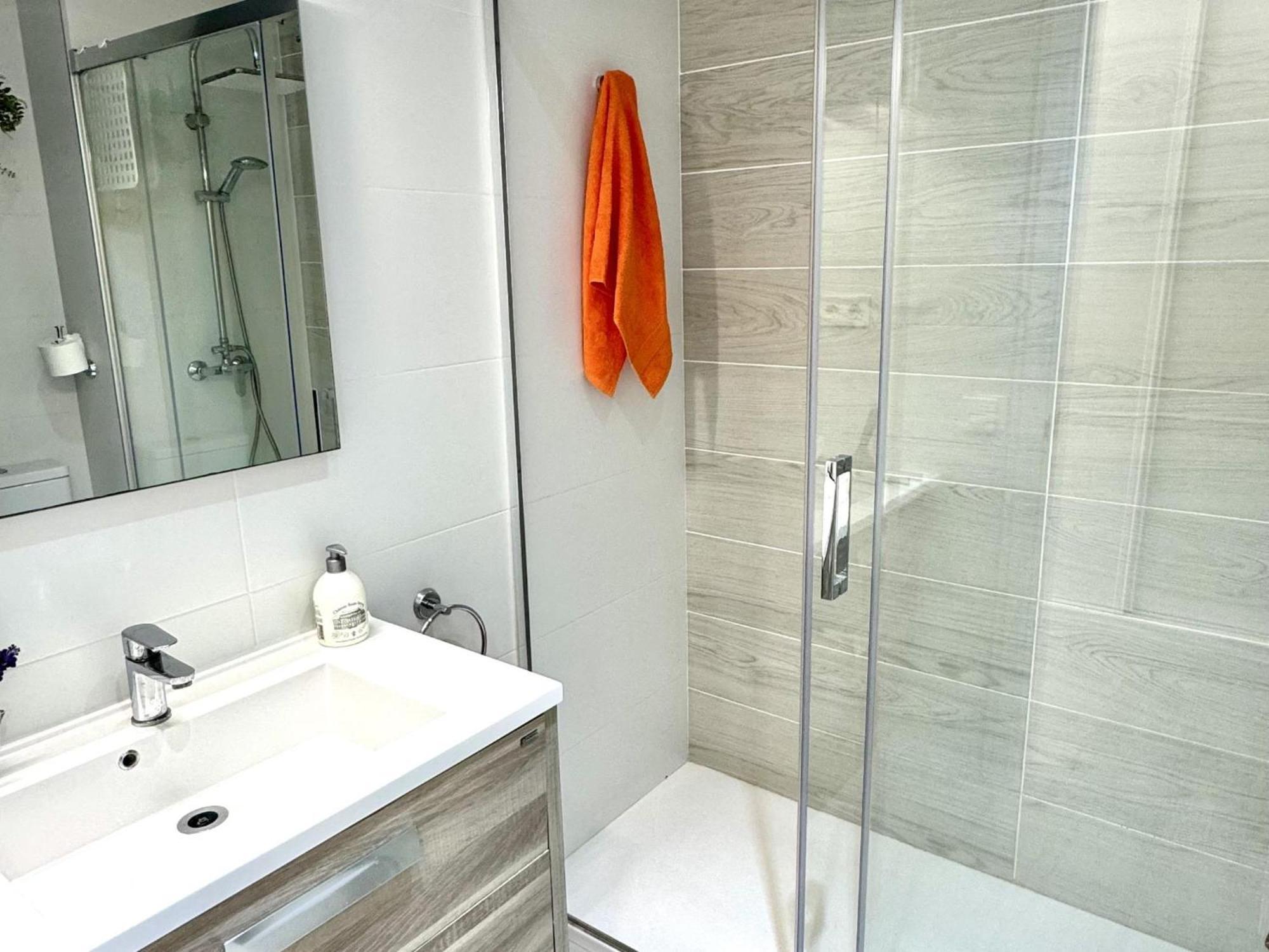 Apartamento Apartbeach Internacional Y Vistas Playa *