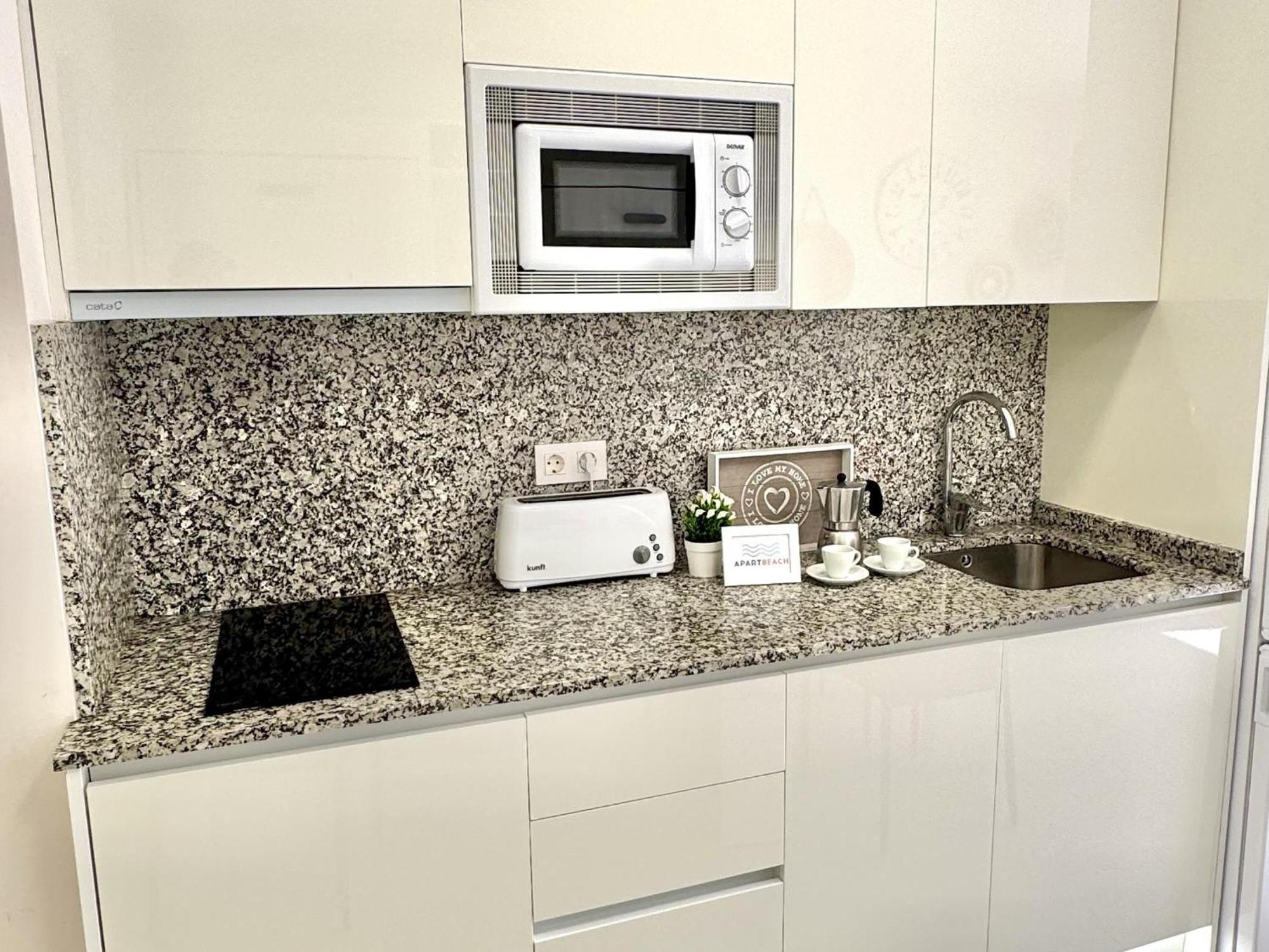 Apartamento Apartbeach Internacional Y Vistas Playa