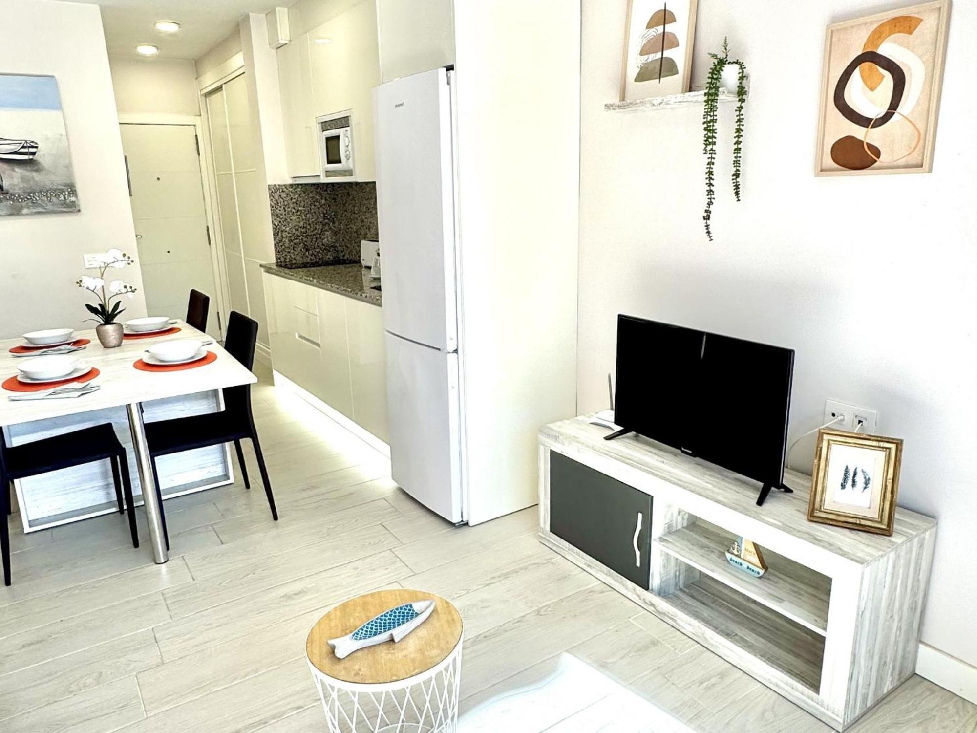 Apartbeach Internacional Y Vistas Playa Apartamento Cambrils