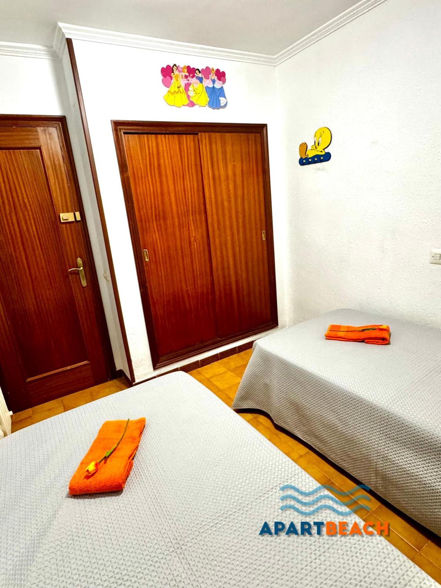 Apartbeach Marina Playa Climatizado Piscina Y Parking *