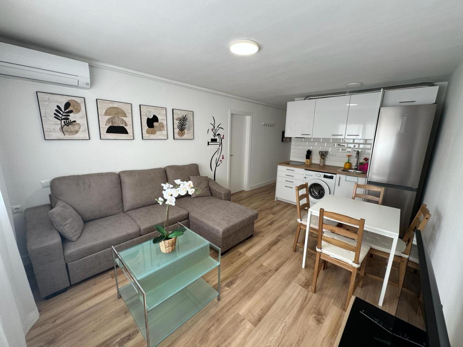 Apartamientos Roger Apartamento