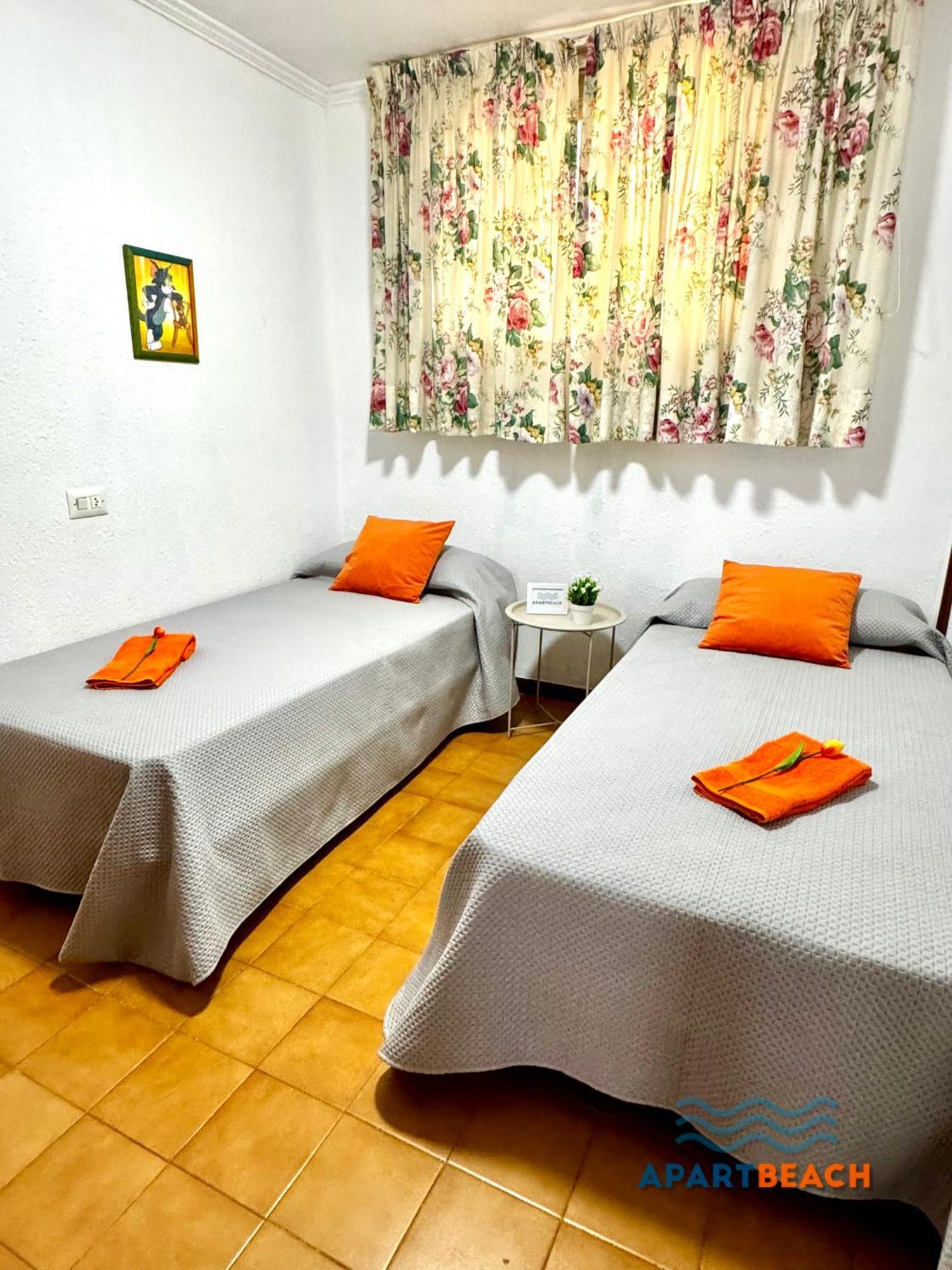 Apartbeach Marina Playa Climatizado Piscina Y Parking * Cambrils
