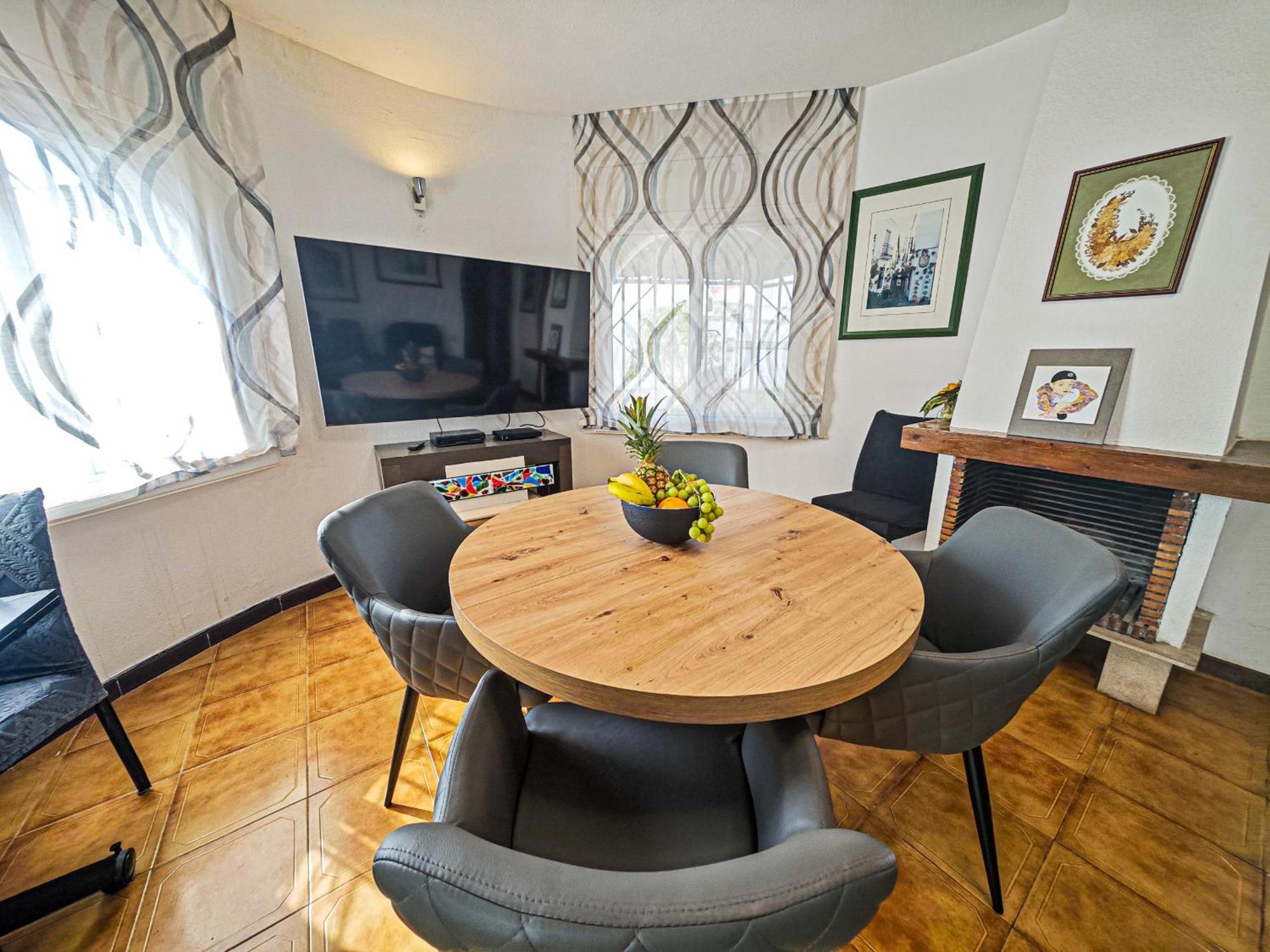 Litoral Costa Dorada - Casa Cordoba Only Families Holiday home *