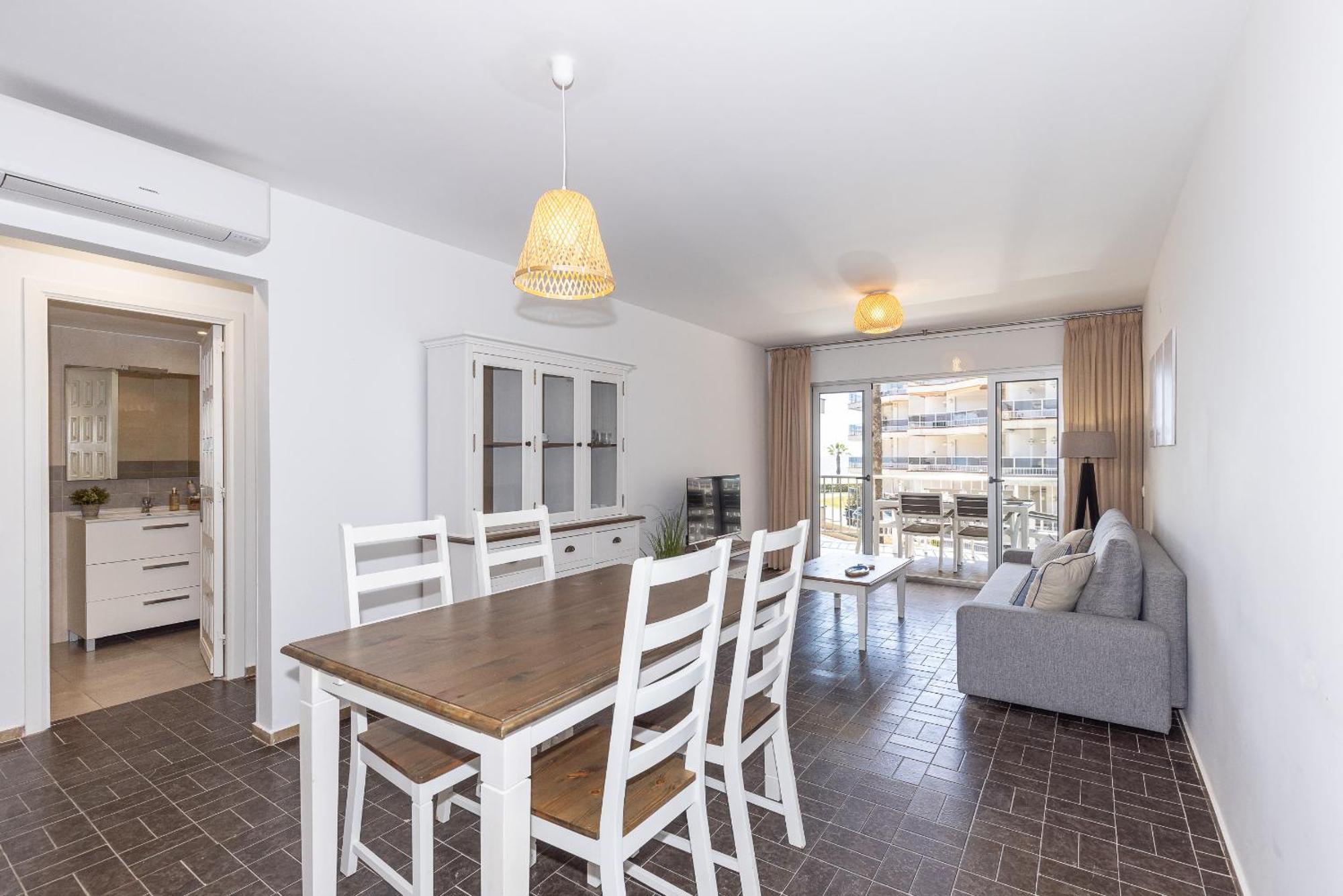 Uhc Dms Family Apartment *