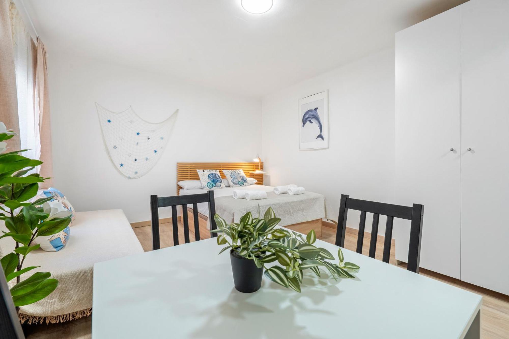 Apartamento Hauzify I Loft Les Palmeres *
