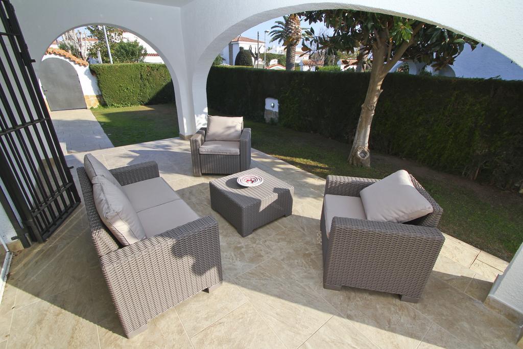 Supreme Planet Costa Dorada Villa