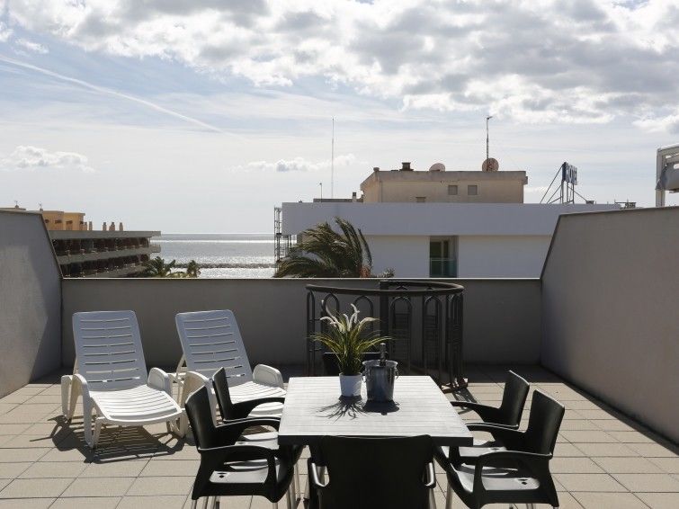 Rentalmar Pins Marina Apartamento *