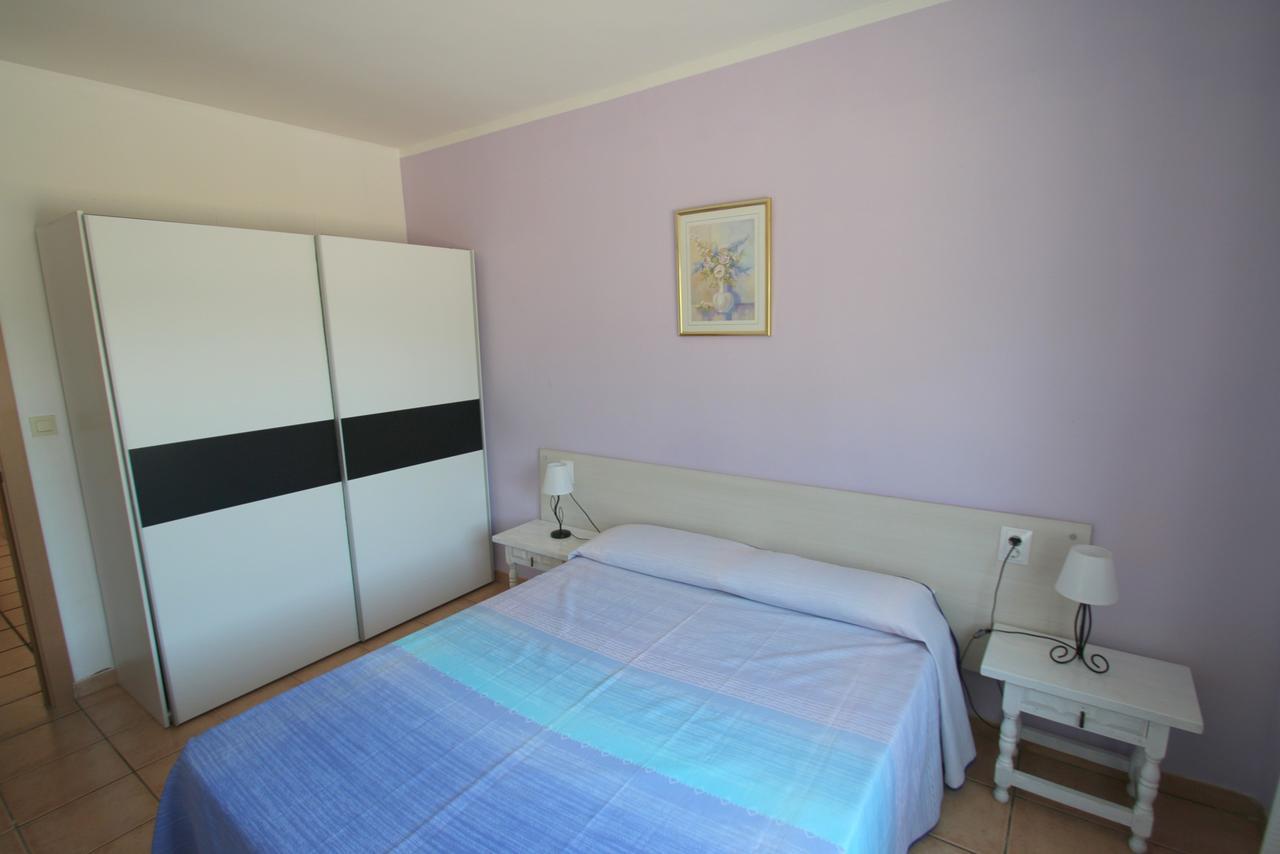 Casa Rosales 3 *