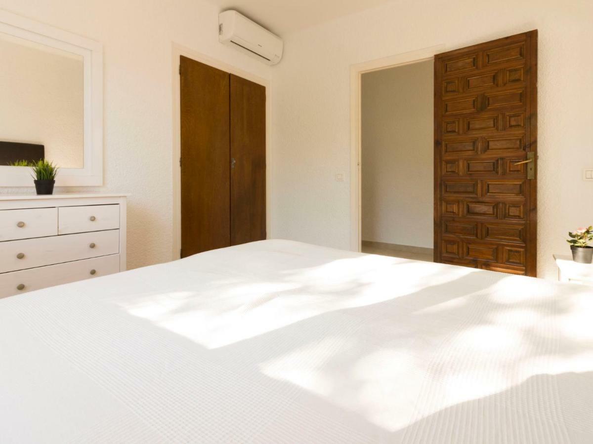 Yolemi By Interhome Cambrils
