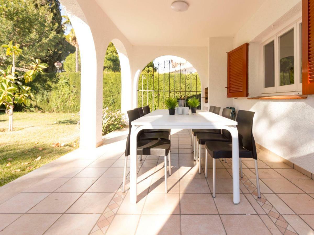 Yolemi By Interhome *