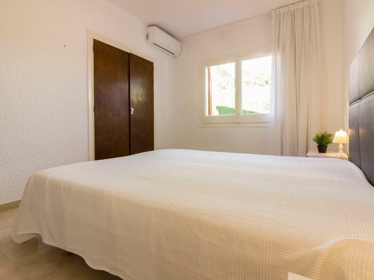 Yolemi By Interhome * Cambrils