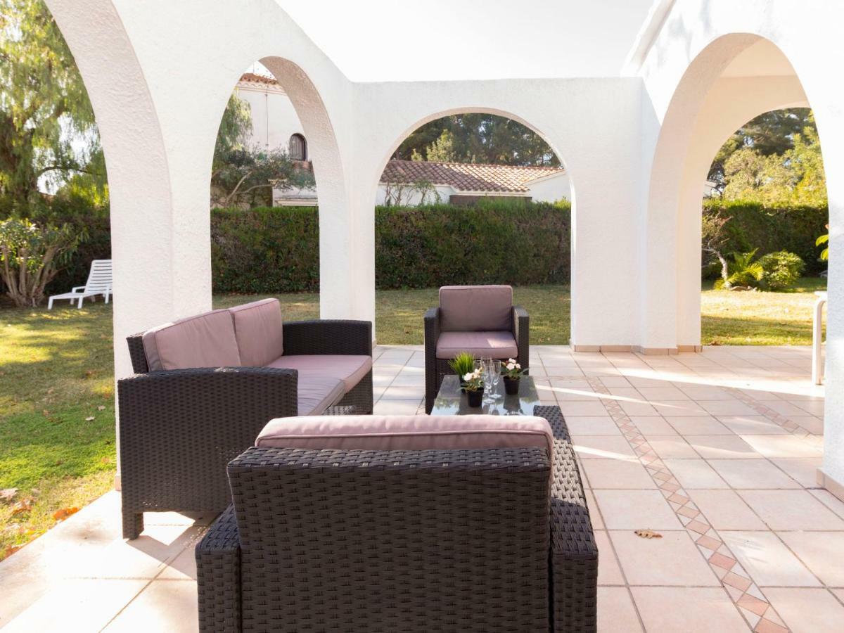 Yolemi By Interhome Cambrils
