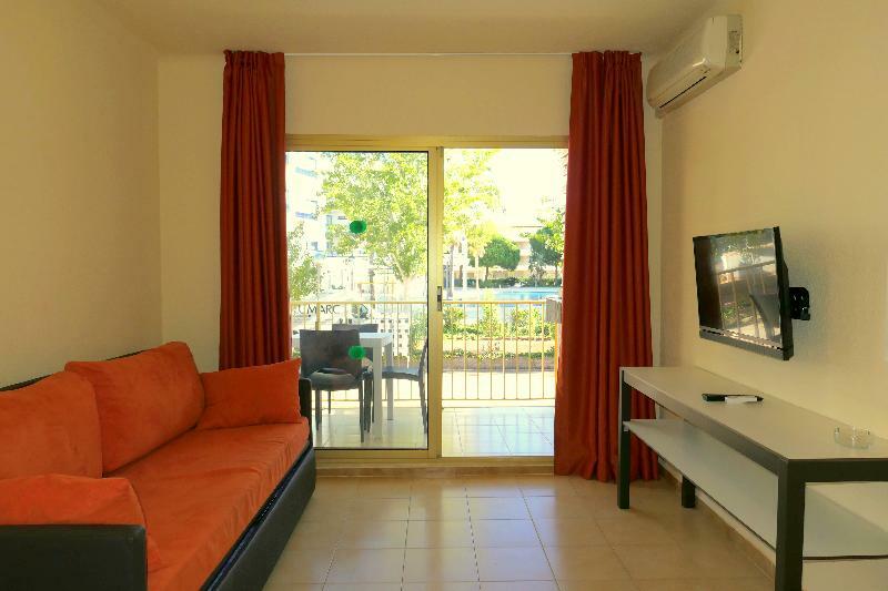 Pins Marina Apartamento *