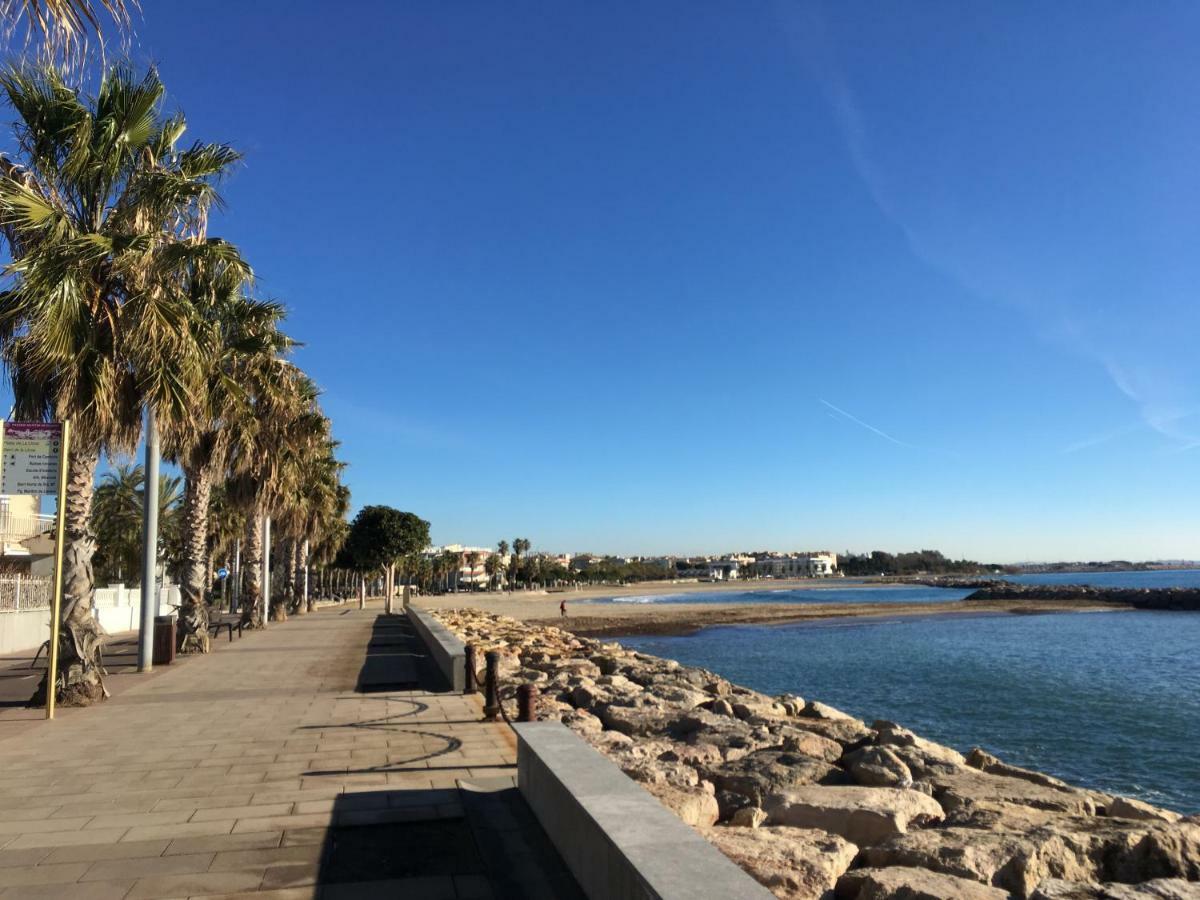 Rez De Chaussée, Terrasses. Cambrils, Locamar. Violetes * Cambrils