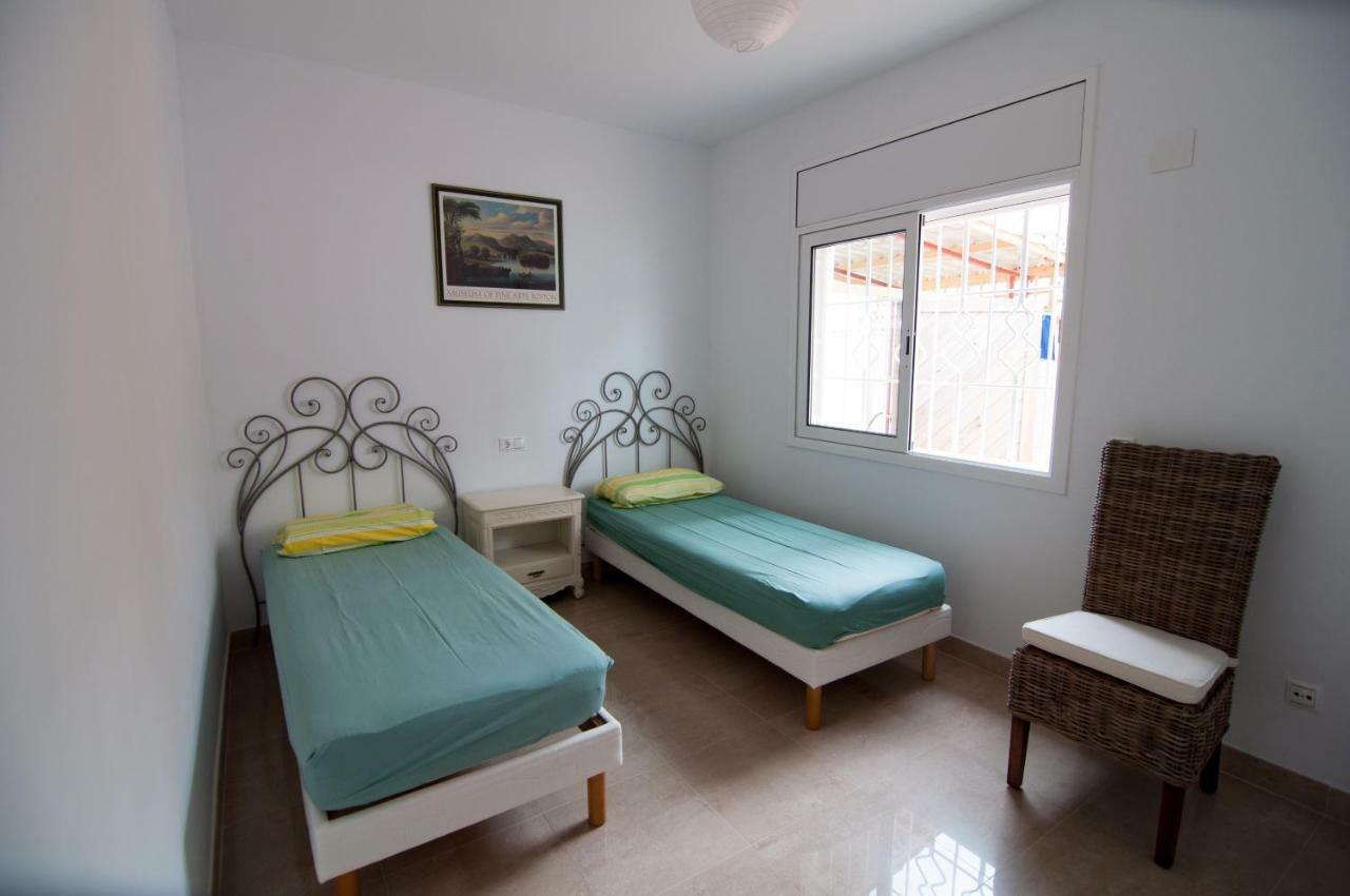 Сasa de vacaciones Casa 3 Dorm A Pie Del Mar Con Su Jardin Y Parking *