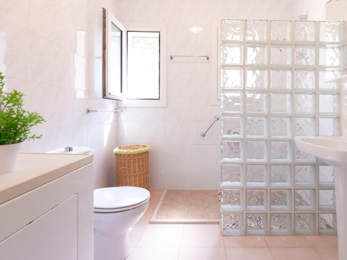 Holiday home Karoline By Interhome