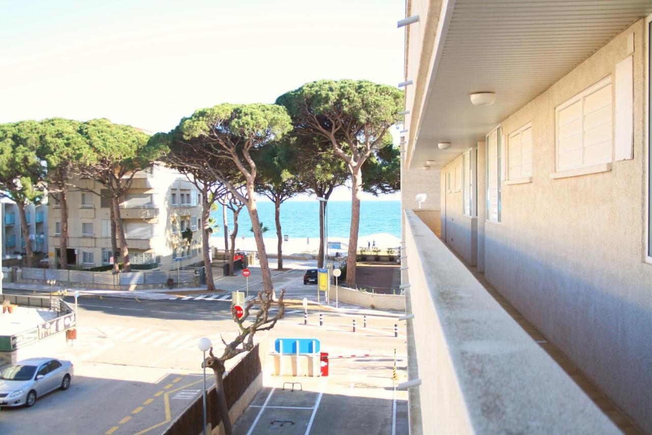 Sol Daurat Seafront Apartamento *