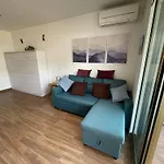 Apartamento En Primera Linea De Mar En Vilafortuny, Cambrils
