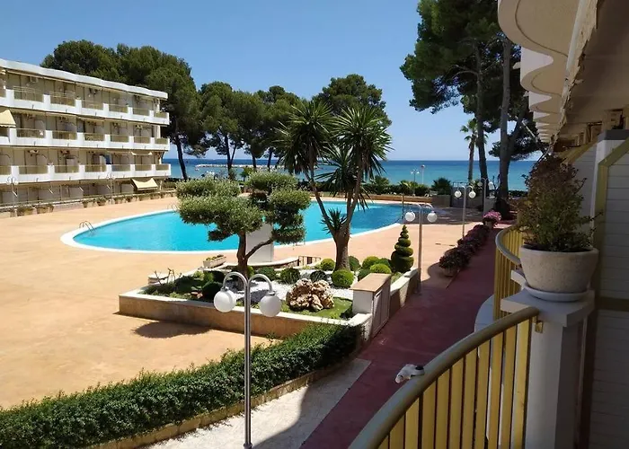 Apartamento En Primera Linea De Mar En Vilafortuny, Cambrils