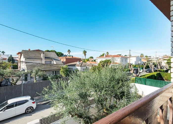 Luxuriant Apartment In Cambrils With Private Terrace