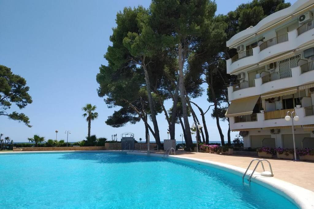 Apartment En Primera Linea De Mar En Vilafortuny, Cambrils