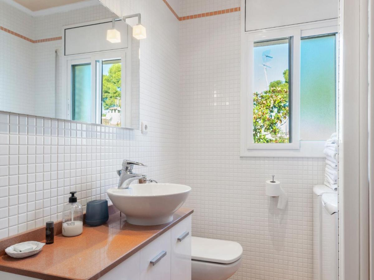 Apartamento Luxuriant In With Private Terrace Cambrils