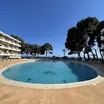 For A Stay Internacional
