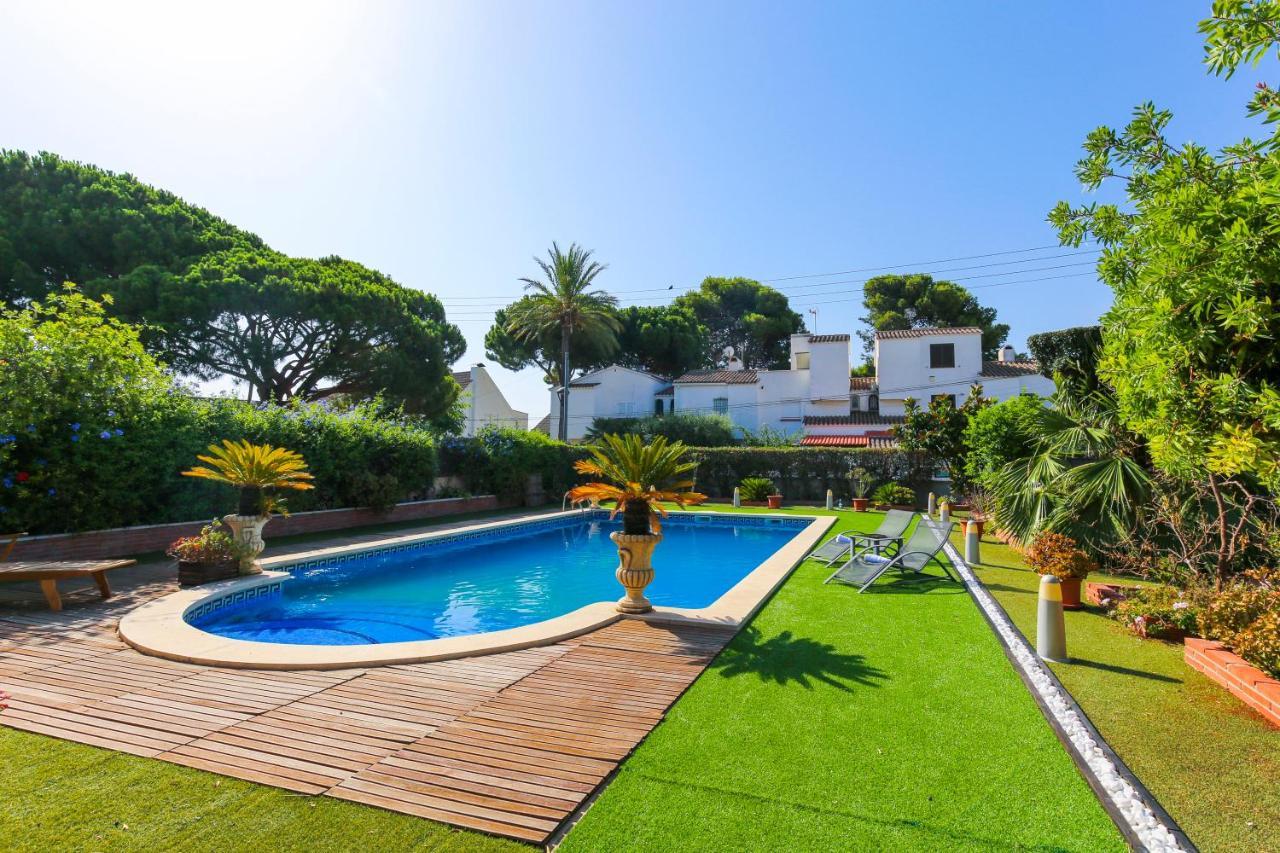 Villa Magnifica Only Families Planet Costa Dorada