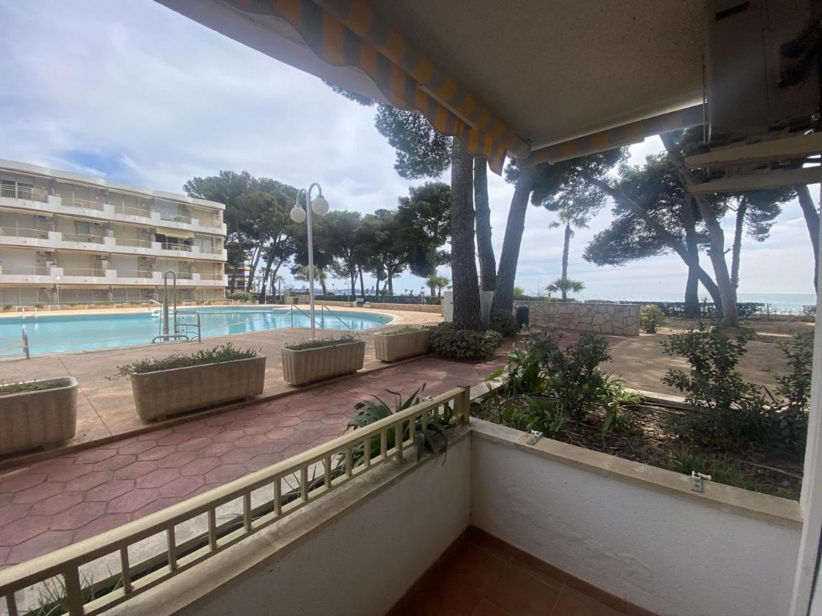 For A Internacional * Cambrils