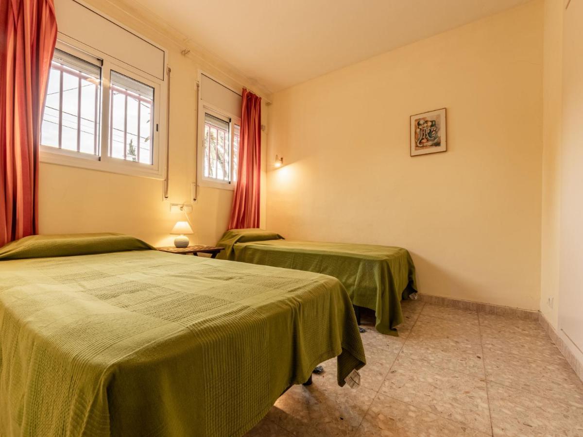 Abuelos By Interhome * Cambrils
