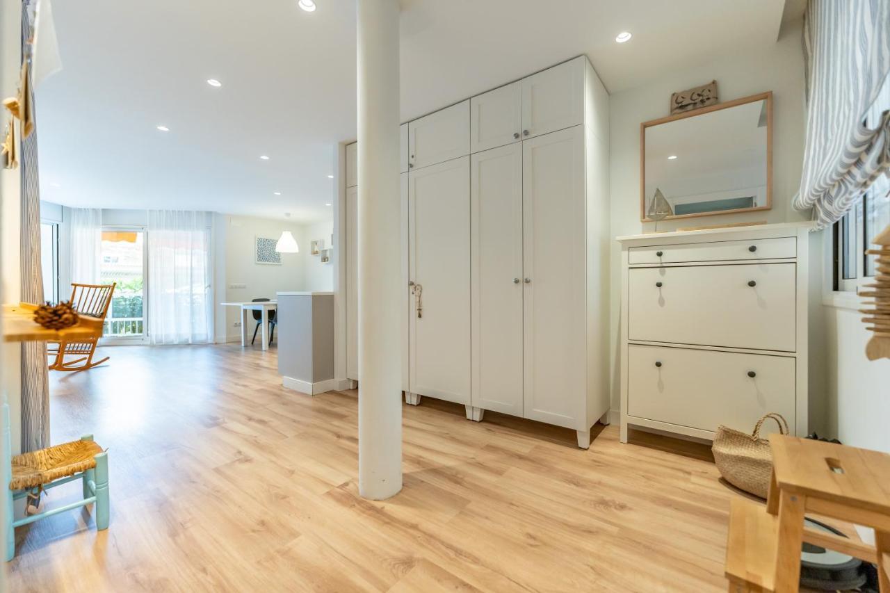 Vilamar: Renovado Delante Del Mar Apartamento