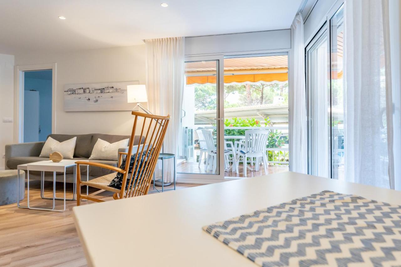 Vilamar: Renovado Delante Del Mar Apartamento Cambrils